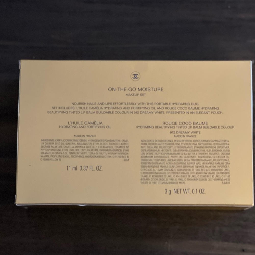 Chanel On The Go Makeup Set - Picture 4 of 5